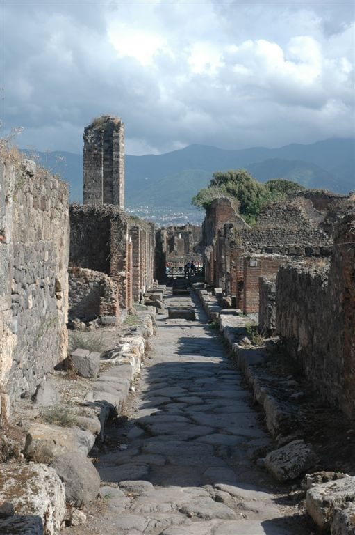 Ancient streets and ruins at Pompeii